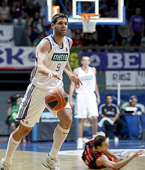 Felipe Reyes, durante los playoffs de la ACB. (Foto: EFE)