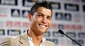 Cristiano Ronaldo, durante la rueda de prensa. (AP)