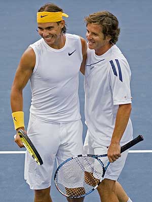 Nadal y Roig celebran su victoria. (Foto: AP)