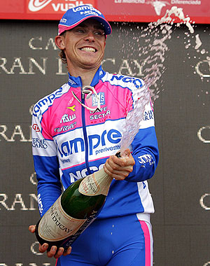 Damiano Cunego, celebrando una victoria de etapa en la pasada Vuelta. (Foto: EFE)