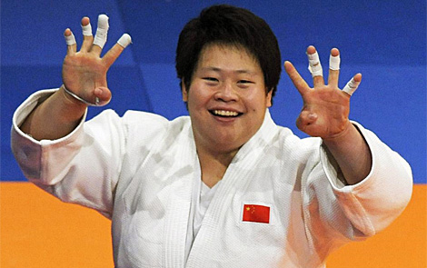 Tong Wen, durante el Campeonato del Mundo de Rotterdam. | Reuters