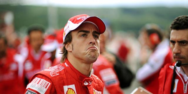 Fernando Alonso en el circuito de Spa. Foto: AFP