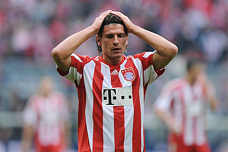 El delantero alemn Mario Gmez se lamenta en el reciente Bayern-Mainz. (AFP)