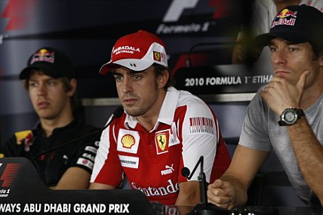 Fernando Alonso, durante la rueda de prensa de la FIA. | Ap