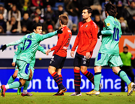 Pedro, tras marcar el primer gol del partido. (Foto: AFP)