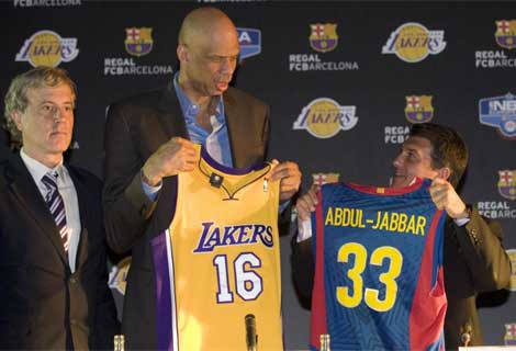 Abdul-Jabbar, durante la presentacin del partido que los Lakers disputaron en Barcelona.