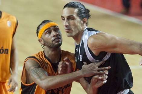 Salva Guardia en un partido con el Bizkaia Bilbao Basket. | El Mundo