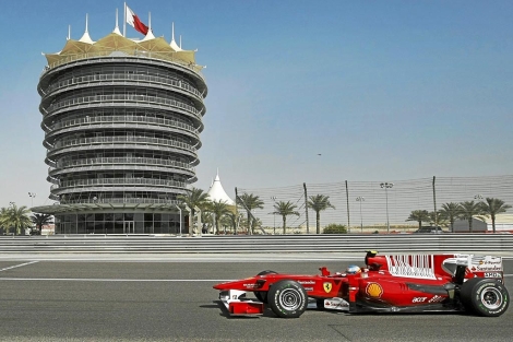 Fernando Alonso, durante el Gran Premio de Bahrein 2010. | Afp