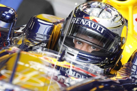 El lder del Mundial, Sebastian Vettel, durante los entrenamientos en Silverstone. | Reuters