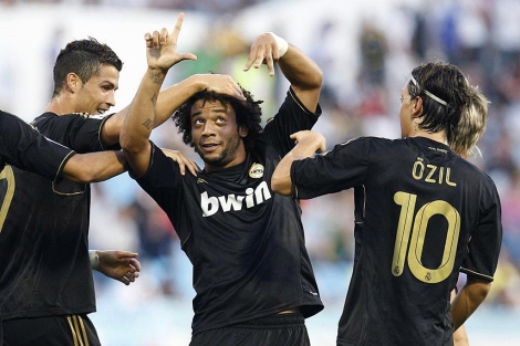 Marcelo celebra el seguno gol del Madrid. (EFE)
