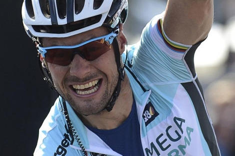 Boonen celebra su tercer triunfo en Flandes. | Afp