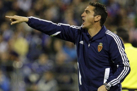 El entrenador del Real Zaragoza, ManoloJimenez, durante un encuentro de la jornada 37.I EFE