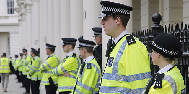 Policas britnicos en las calles de Londres. | Reuters