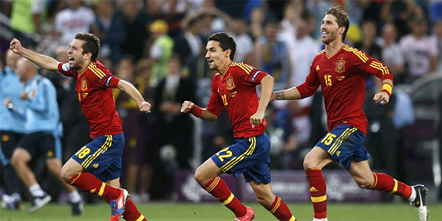 Jordi Alba, Jess Navas y Sergio Ramos, tras la tanda de penaltis. | Reuters