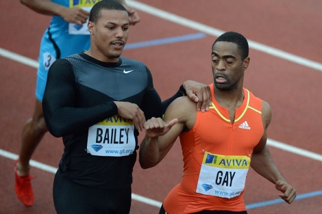 Tyson Gay saluda a su compatriota Bailey. | Afp