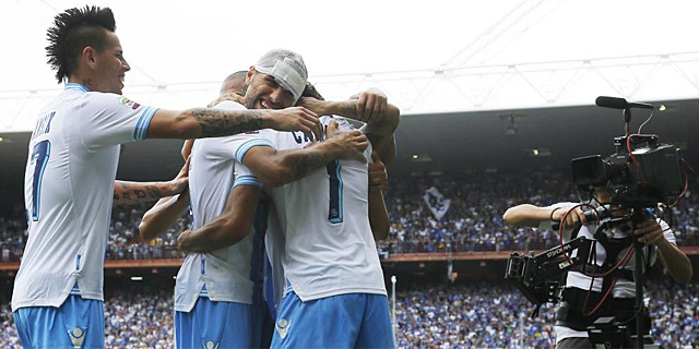 El Npoles celebrando un gol en la Serie A | AFP