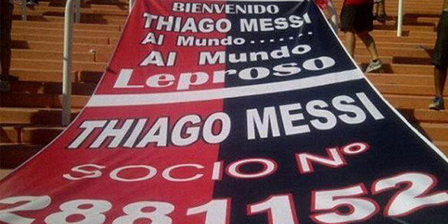 Esta fue la pancarta que la aficin de Newell's dedic al hijo de Leo Messi | Orgullorojinegro.com.ar