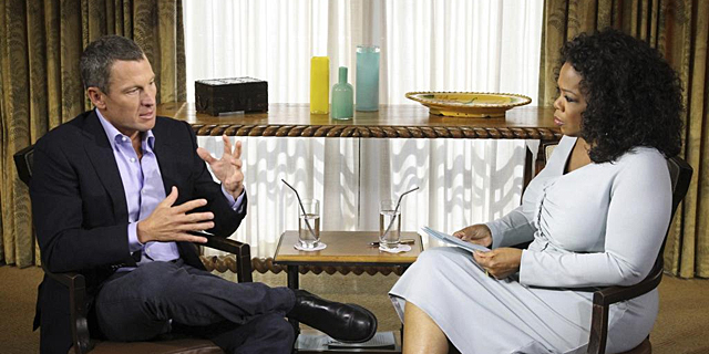 Lance Arsmtrong, durante un momento de la entrevista con Oprah Winfrey. | Reuters