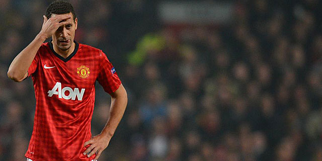 Ferdinand, en uno de sus ltimos partidos con el Manchester United. (REUTERS)