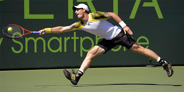 Andy Murray, durante su encuentro de cuartos de final ante Marian Cilic. | Efe