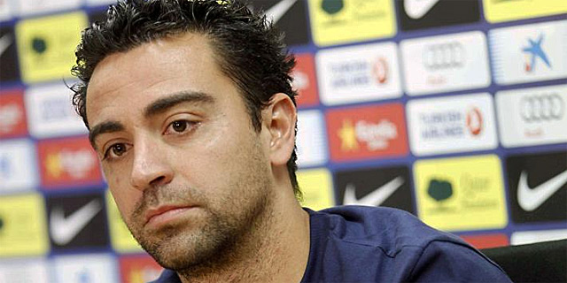 Xavi, durante una rueda de prensa en el Camp Nou. | Efe