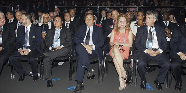Platini y Villar, durante la ceremonia de inauguracin del Congreso. (Foto: Efe)