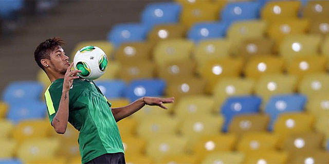 Neymar, en un entrenamientos de la seleccin brasilea. (AFP)