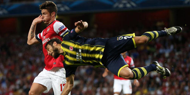 Korkmaz durante el partido de fase previa de la Champions entre el Arsenal y el Fenerbahe. | Afp
