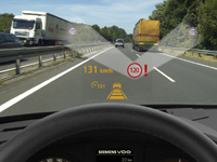 El TSR 've' las seales de trfico y adapta la velocidad del coche si el conductor lo autoriza.
