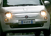 Adems de vehculos de gama alta, utilitarios como el Fiat 500 tambin incorporn este tipo de iluminacin.