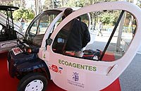 Imgenes de la exibicin de coches elctricos en Madrid celebrada el mircoles 11 de febrero. (Reportaje grfico: Begoa Rivas)