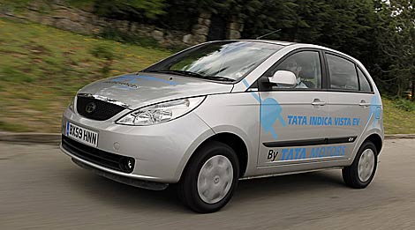 Al volante del Tata Indica Vista EV