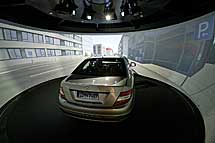 Nuevo simulador de conduccin de Mercedes