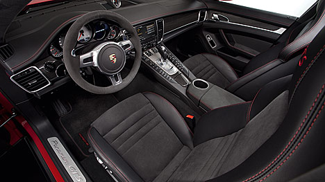 El Porsche Panamera GTS, desde 131.831 euros