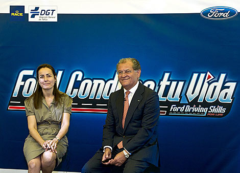 Mara Segu, directora de la DGT y Jos Manuel Machado, presidente de Ford Espaa