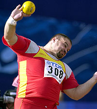 El lanzador durante los Mundiales de Atletismo de Edmonton en 2001. (Foto: EPA)