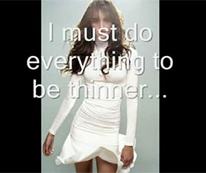 'Debo hacer todo para estar más delgada' es el mensaje de uno de los vídeos (Foto: El Mundo)
