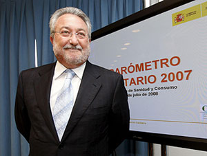 Bernat Soria presenta los resultados del Barmetro Sanitario 2007. (Foto: EFE)