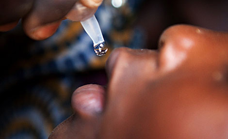A las nuevas enfermedades se suman otras como la polio. AFP | Gwenn Dubourthomieu