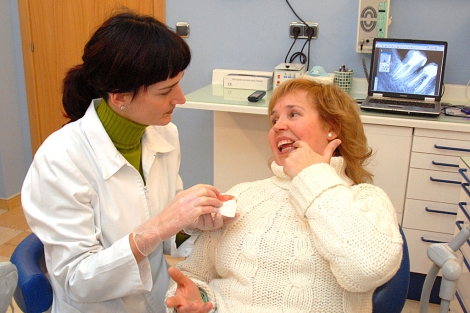 Mucha gente siente 'pavor' al dentista.| Patxi Corral