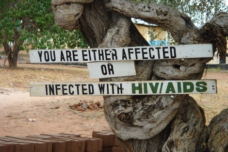 Cartel de advertencia sobre el VIH. | jonrawlinson via photopin