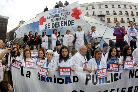 Médicos manifestándose en Madrid. | El Mundo