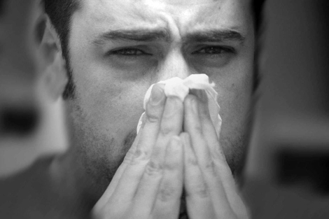 Los sntomas de un catarro o una bronquitis pueden ser muy molestos. | Carlos Garca