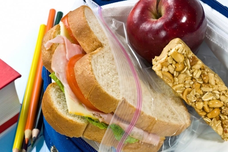 En Reino Unido es habitual que los nios lleven un sandwich de casa para comer.| EM