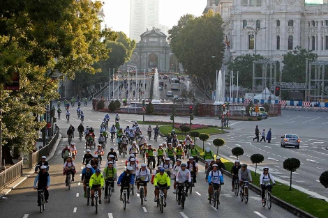 Marcha ciclista en Madrid.| Efe
