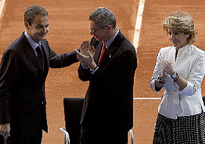 Zapatero, Gallardn y Aguirre, en la inauguracin de la Caja Mgica. (EFE)