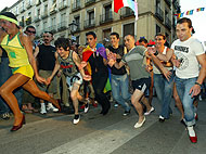 Participantes en la Carrera de Tacones del ao pasado. (Foto: Antonio Heredia)