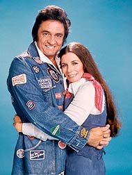 Johnny Cash junto a su ltima esposa, June Carter,