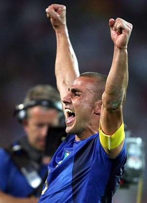 Cannavaro, el mejor central del campeonato.(AP)