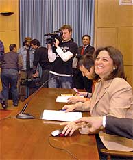 La ministra de Vivienda, en la rueda de prensa de la presentación de la Sociedad Pública del Alquiler. (Foto: EFE)